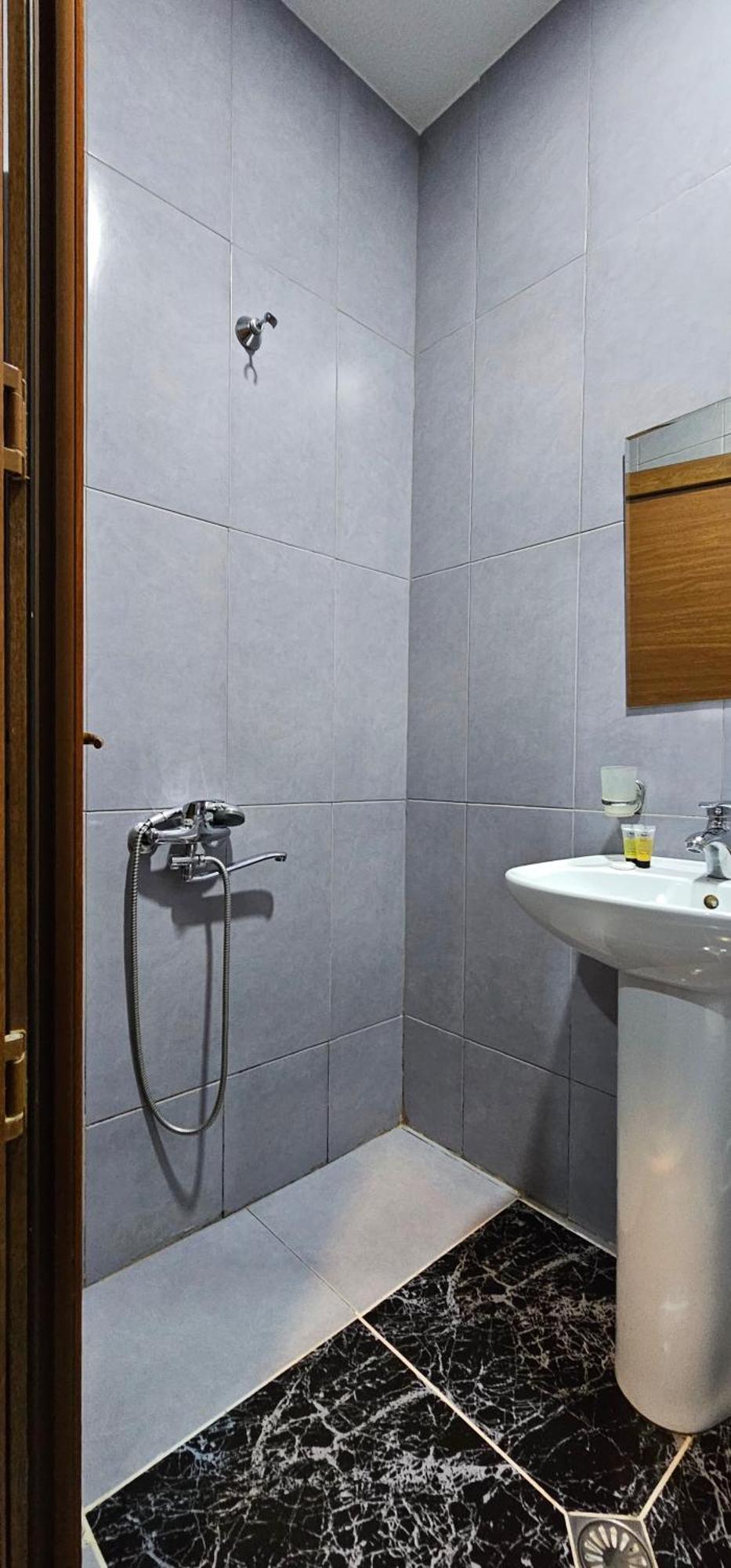 7 Rooms Tbilisi Exterior photo