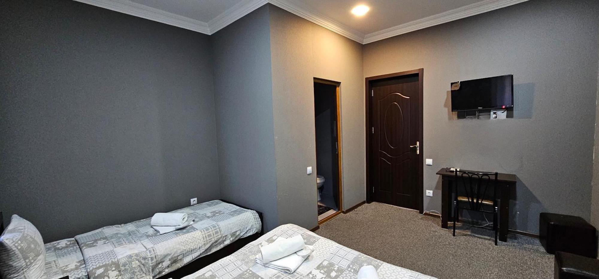 7 Rooms Tbilisi Exterior photo